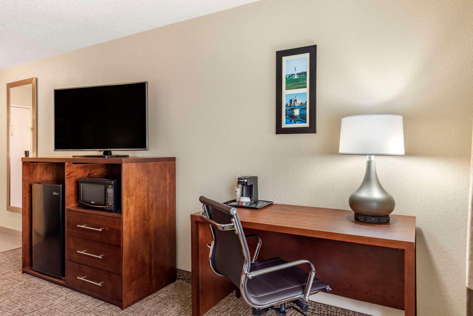 Comfort Inn & Suites Middletown - Franklin Eksteriør billede